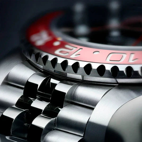 Pagani Design Pantheon Red